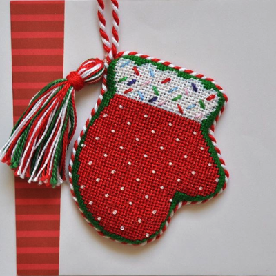 BB 1028 - Mini Mitten - Red